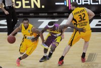 Basketball 1. Bundesliga 2012/2013:  Walter Tigers Tuebingen -Phoenix Hagen