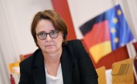 Politik, Bundestagswahl 2021 Wahlparty CDU: Staatsministerin Annette Widmann - Mauz