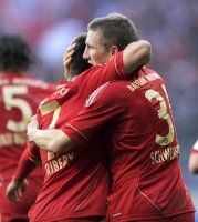 Fussball 1. Bundesliga, Saison 2011/2012:  JUBEL nach dem TOR, Franck Ribery , Bastian Schweinsteiger (v. li., FC Bayern Muenchen)