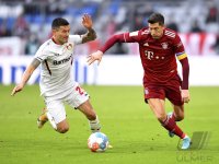 Fussball 1. Bundesliga Saison 21/22: FC Bayern Muenchen - Bayer 04 Leverkusen