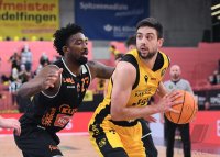 Basketball 2. Bundesliga 2021/2022: Tigers Tuebingen - wiha Panthers Schwenningen