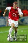 Fussball UCL - Arsenal: LJUNGBERG Einzelaktion