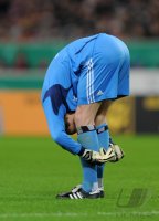 FUSSBALL  DFB Pokal 11/12  Achtelfinale:  Jaroslav Drobny (Hamburger SV)