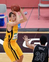 Basketball 1. Bundesliga  13/14: Walter Tigers Tuebingen - Artland Dragons