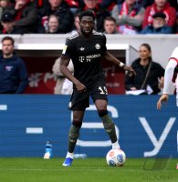 Fussball 1. Bundesliga  Saison  2025/2026  28. Spieltag SC Freiburg - FC Bayern Muenchen