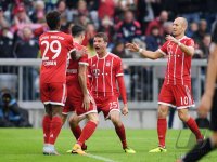 Fussball 1. Bundesliga Saison 17/18: FC Bayern Muenchen - 1. FSV Mainz 05