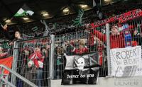 FUSSBALL, 1. BUNDESLIGA, 14. Spieltag: Fans von Hannover 96 gedenken Robert ENKE