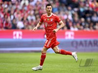 Fussball 1. Bundesliga Saison 21/22: FC Bayern Muenchen - VfB Stuttgart