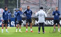 Fussball Training Deutsche Nationalmannschaft in Stuttgart: Bundestrainer Flick (Deutschland)