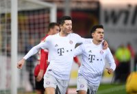 Fussball 1. Bundesliga Saison 19/20: SC Freiburg - FC Bayern Muenchen