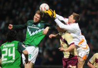 Fussball: 1. Bundesliga Saison 2010/2011: Werder Bremen - Hannover 96
