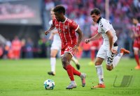 Fussball 1. Bundesliga Saison 17/18: FC Bayern Muenchen - SC Freiburg