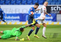 Fussball 1. Bundesliga Saison 21/22: TSG 1899 Hoffenheim - FC Augsburg