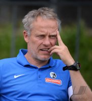 FUSSBALL 1. Bundesliga 2013/2014: Trainer Christian Streich (SC Freiburg)