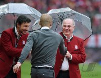 Fussball 1. Bundesliga Saison 15/16: Jubel FC Bayern Muenchen