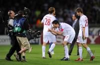 FUSSBALL  International CHL 09/10: JUBEL Mark van Bommel, Thomas Mueller (v. li., FCB)