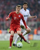 FUSSBALL INTERNATIONAL  CHL HALBFFINALE 11/12:  FC Bayern Muenchen - Real Madrid