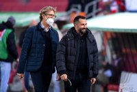 Fussball 1. Bundesliga Saison 21/22: FC Augsburg - FC Bayern Muenchen