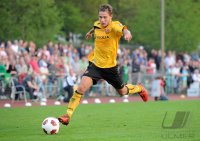 Fussball: 3. Liga,  Saison 2010/2011: SV Werder Bremen II - Dresden
