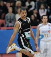 1. Basketball Bundesliga 2010/2011: Walter Tigers Tuebingen  - Giants Duesseldorf