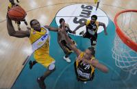 1. Basketball Bundesliga  08/09  Walter Tigers -  EWE Baskets Oldenburg