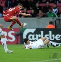 Fussball U21-EURO 2011 Halbfinale:  Gaetano Berardi (li, Schweiz) gegen Lukas Vacha (re, Tschechische Republik)