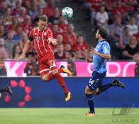 Fussball 1. Bundesliga Saison 17/18: FC Bayern Muenchen - Bayer 04 Leverkusen