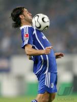 Fussball 1. Bundesliga: Schalke, LINCOLN Einzelaktion