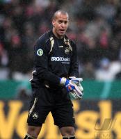 Fussball DFB Pokal : Stephan Loboue (Fuerth)