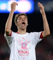 FUSSBALL INTERNATIONAL CHL HALBFINALE 12/13: FC Barcelona - FC Bayern Muenchen