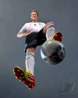 Andre SCHUERRLE (Deutschland) posiert im exklusiven Pressefoto ULMER Shooting im Nationaltrikot
