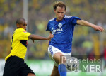 Fussball Bundesliga: Borussia Dortmund - Schalke 04, Zweikampf