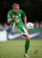 Fussball 1. Bundesliga, Testspiel: Werder Bremen, THY am Ball