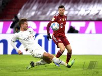 Fussball 1. Bundesliga Saison 21/22: FC Bayern Muenchen - Borussia Moenchengladbach