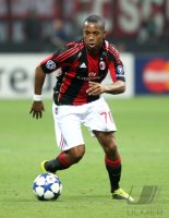 Fussball Champions League  Saison 2010/2011:  Robinho (AC Mailand) , ENTT&acirc;&not;USCHT, ENTTAEUSCHT, ENTTAEUSCHUNG, ENTT&acirc;&not;USCHUNG, FRUST, FRUSTRIERT, PESSIMISTISCH, EMOTION, EMOTIONEN, NEGATIV, NEGATIVE EMOTIONEN, NEGATIVE EMOTION, NACHDENKLICH, ERNST
