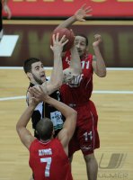 Basketball  1. Bundesliga  11/12  Walter Tigers Tuebingen -s.Oliver Baskets Wuerzburg