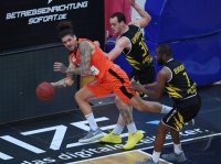 Basketball 1. Bundesliga 17/18 Hauptrunde: Walter Tigers Tuebingen - ratiopharm Ulm