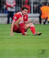 FUSSBALL  International CHL 09/10:   FC Bayern  Muenchen - Olympique Lyon