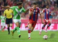 Fussball 1. Bundesliga Saison 14/15: FC Bayern Muenchen - VfL Wolfsburg