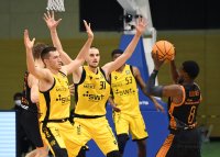 Basketball 2. Bundesliga 21/22: Tigers Tuebingen - RASTA Vechta