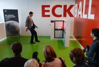 Fussball 1. Bundesliga  Saison  2013/2014:  Praesentation Adidas Ball Torfabrik 4