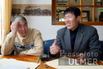 Fototermin Bum-Kun Cha und seinem Sohn Do-Ri Cha