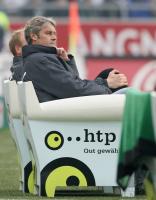 Fussball 1. Bundesliga: Hannover - Stuttgart, Trainer VEH