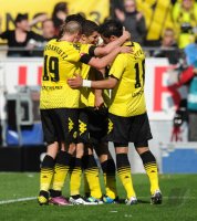 Fussball 1. Bundesliga :  Kevin Grosskreutz, Robert Lewandowski, Lucas Barrios (v. li., Borussia Dortmund)