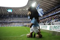 2. Fussball Bundesliga:  1860 Muenchen Maskottchen in der Allianz Arena