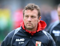 FUSSBALL 1. Bundesliga 2013/2014:  Trainer Markus Weinzierl (FC Augsburg)