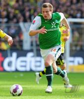 FUSSBALL, 1. BUNDESLIGA, 29. Spieltag: Bremen, BARGFREDE Einzelaktion