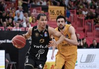 Basketball 1. Bundesliga 23/24: Tigers Tuebingen - Basketball Lšwen Braunschweig