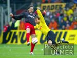 Fussball 1. Bundesliga: Dortmund - Frankfurt, Zweikampf