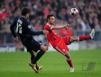 FUSSBALL  International CHL 09/10:  FC Bayern  Muenchen - Olympique Lyon